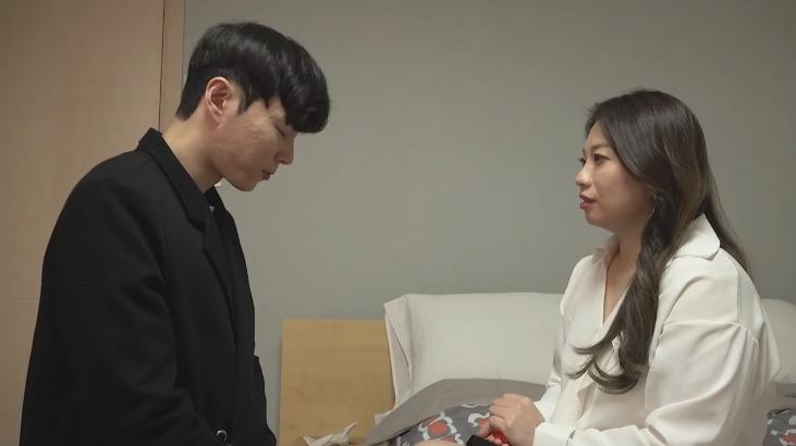 phim sex tuổi 12 Minami live móc bướm ở nơi công cộng P2